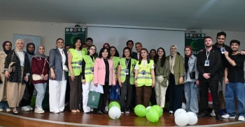 BAĞIMLILIKLARDAN UZAK SAĞLIKLI ALIŞKANLIKLAR SAĞLIKLI YAŞAM BECERİLERİ KONULU PANEL DÜZENLENDİ