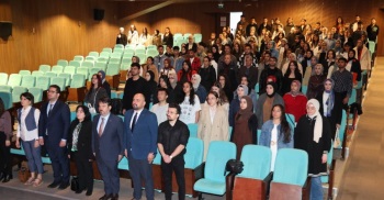 “Cepteki Arkadaş: Nasıl Kullanılmalı?” Konulu Panel Düzenlendi