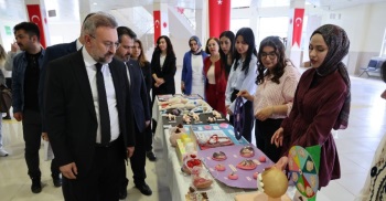 Üniversitemizde Ebelik Haftası Kutlama Programı Düzenlendi